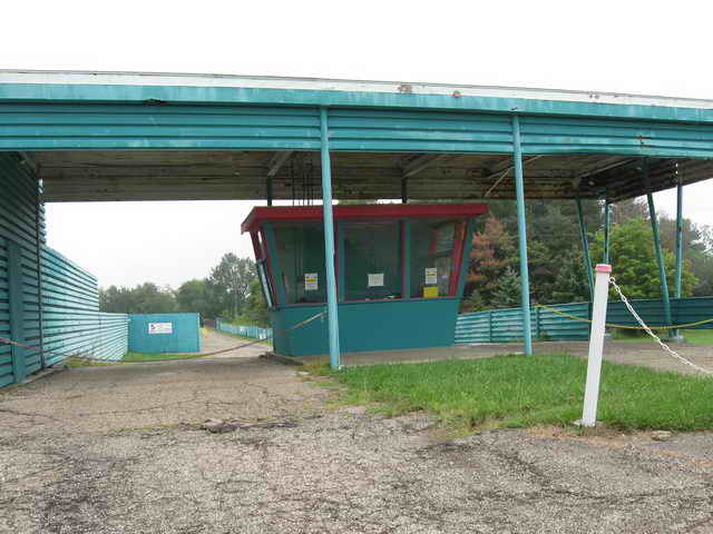 Springmill Twin Drive In - 2010 Photo (newer photo)